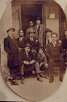 1920 circa Giuseppe Criscuolo con amici 