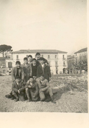 1957 circa compagni di scuola  Giordano Coppola Pepe XX Carpentieri Fimiani Massa Milito