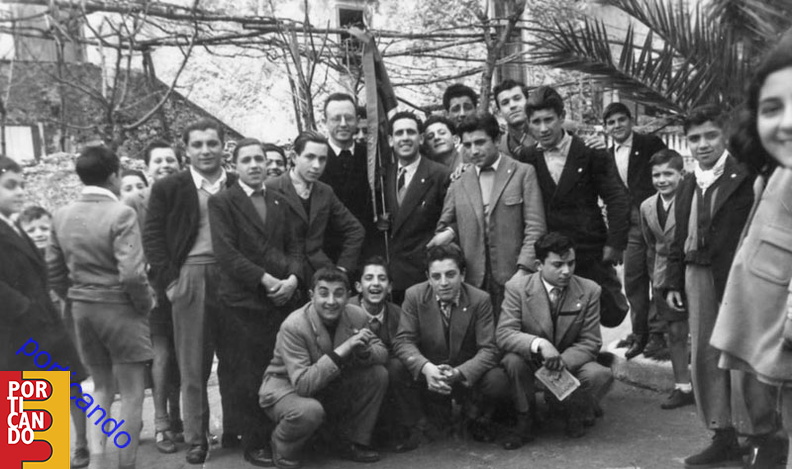 1951 padre Arturo con Mario Trezza Costantino Ferdinando e altri