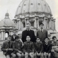 1951 Roma la Pippo Buono a Roma padre Arturo ed il presidente Emilio Papa