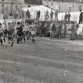 1958 torneo CSI Pippo Buono ingresso in campo al comunale in primo piano Peppe Muoio