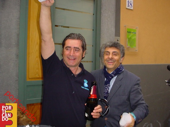 2012 Maurizio Sorrentino festeggia