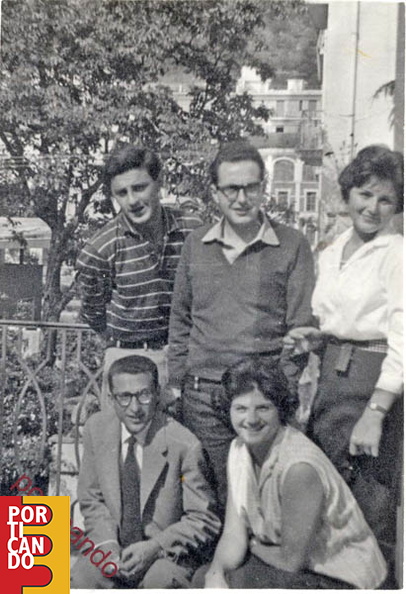 1957 circa in ginoccho Ferruccio Paolillo e Mariella Avigliano in piedi Prospero De Filippis Pasquale Palmentieri Lucia Avigliano