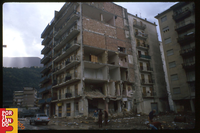 1980_terremoto_(19).jpg