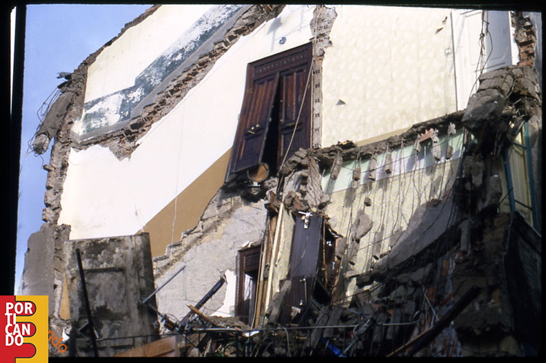 1980 terremoto (20)
