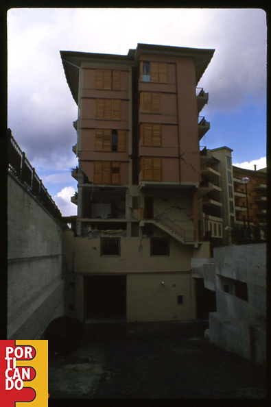 1980 terremoto (23)