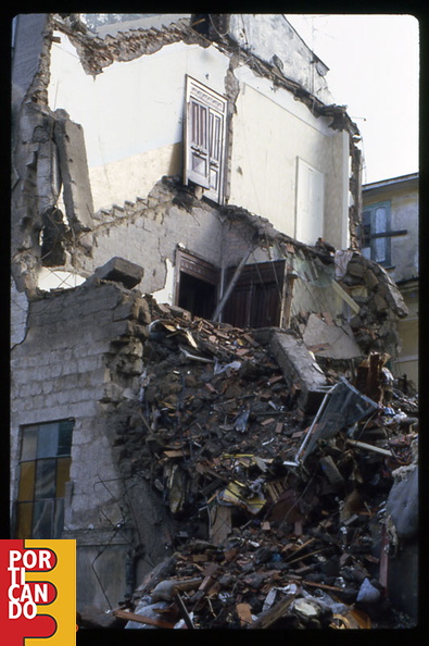 1980 terremoto (27)