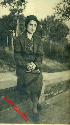 1937 circa mia madre Onesta Coronato
