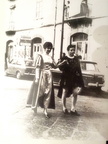1967 circa coppia che sfila