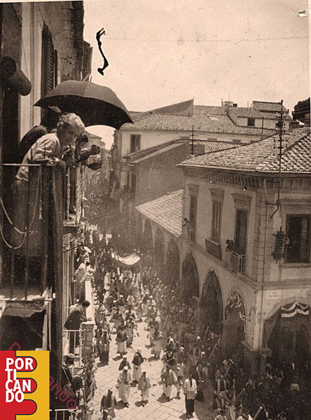 1927 16 maggio processione del Corpus Domini 2 (foto Brupis )