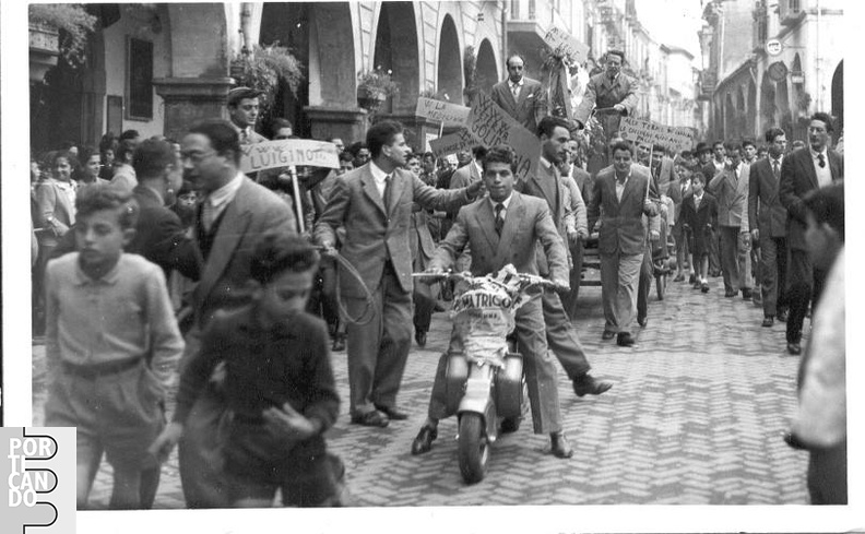 1955 circa festa della matricola( foto di Geppino D'Andria e Annamaria Morgera)