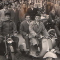 1960 circa befana del vigile  il comandante Benedetto Cannavacciuolo ed il presidente Vespa Club Ugo David