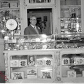 1961 interno pasticceria Avallone