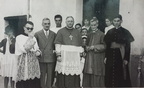 1965 circa Francesco e Vincenzo Passaro con Il vescovo Vozzi e Caiazza