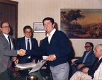 1985 consegna premio vetrina