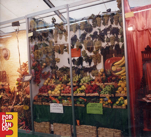1995 circa boutique della frutta di angela vacchetti corso italia 204