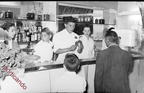 1954 inaugurazione dello storico Bar Liberti corso Italia 315 il banco