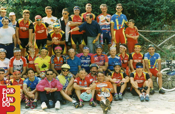 Contursi_Terme_ago_1997_gruppo_partecipanti.jpg