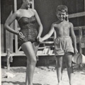 1954 circa Franco Bruno Vitolo con Annamaria ( Vietri )