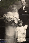 1933 Amalia Senatore e Francesco Palumbo con  sorellina Elena Senatore