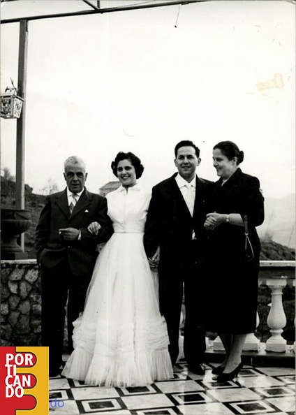 1958_28_Aprile_Raffaele_e_Nina_Santoro_al_Matrimonio_tra_Gianna_e_Silvio_Gravagnuolo.jpg