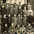 1910 circa gruppo di ragazzi