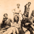 1935 circa Guido Pellegrino ed alla sua dx. la bellissima cugina Ada 