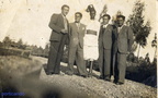 1939 Gerardo Lodato con i forestali ad Asmara