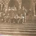 1950 gita in costiera Amalfi  prima sosta sulle scale della basilica