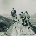 1960 Guglielmo Lamberti a sx in piedi in val Renetta con i colleghi