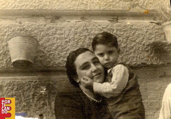 1949 Carmine Romano e mamma