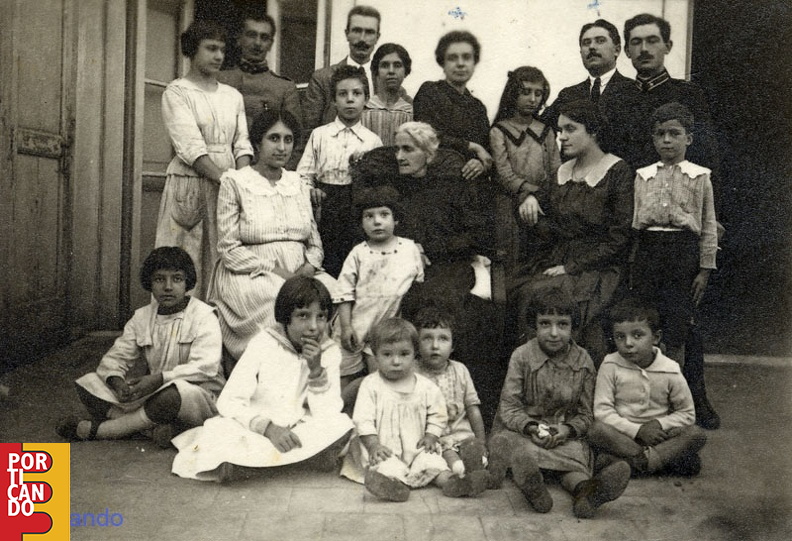 1915_circa_famiglia_Achino.jpg