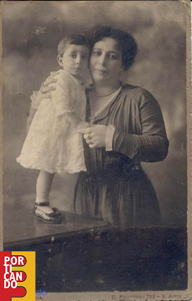 1920 circa Giuseppe Morgera e la mamma  Anna Faracca