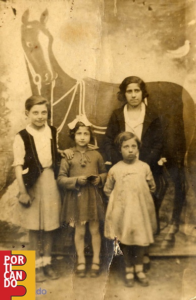 1932 famiglia di Anna De Martino a San Vincenzo