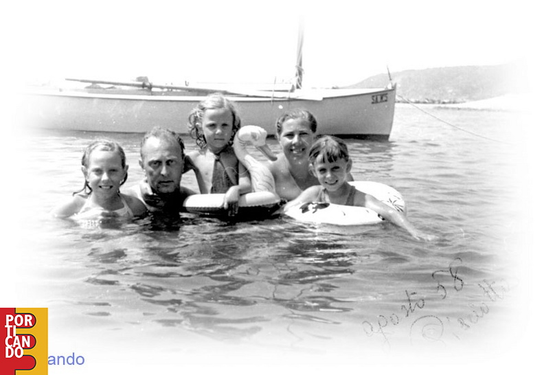 1958  famiglia Langiano al mare
