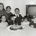 1962 circa Loredana e Donatella Ferraioli con i cugini Sabatino