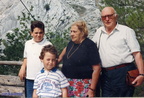 1990 Raffaele Langiano ed Eleonora Balestrieri con i nipoti Raffaele e Marco
