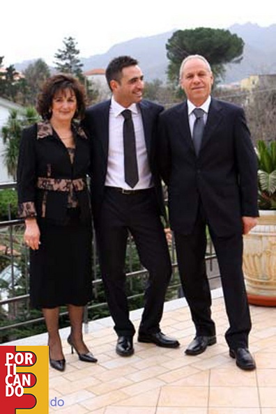 2006 Alfonso Vitale con i genitori il giorno del matrimonio