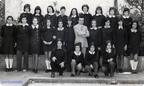 Trezza 1972 1973 III classe di Caterina Sabatino con il professore Ippolito