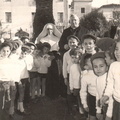 1960 san giovanni suor maria ed il vescovo alfredo vozzi
