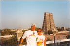 2000 circa ANTONIO SARTORI E IOLANDA PINTO il tempio di MADURAI INDIA