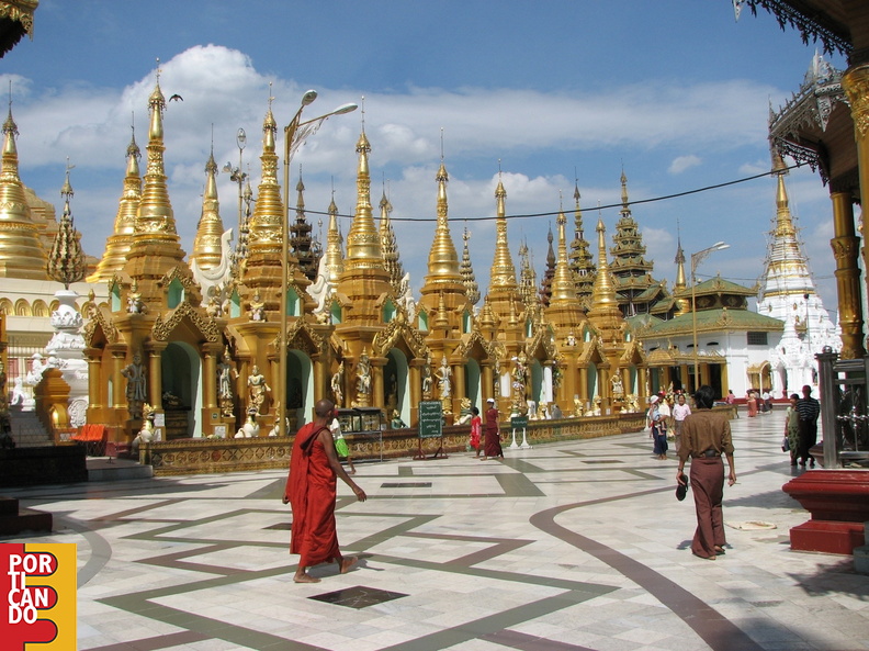 Birmania_Rangoon_Scwedagon_2.jpg