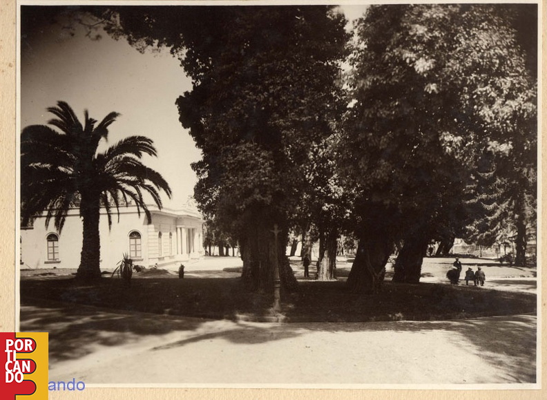 1930_villa_comunale_1_(_Parisio).jpg