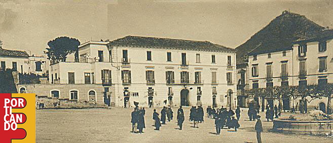 1940_circa_Piazza_SanFrancesco.jpg