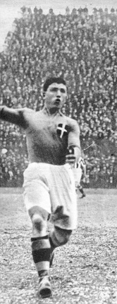 1940 Virginio Levratto giocatore e allenatore della Cavese nel 1939-40