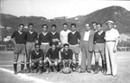 1960 circa Marcantonio Ferro (4┬░ in piedi da destra) Presidente della Cavese