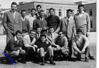 FOTO NUM -  065  -  1959 1960 III B con prof Lupi