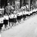 1959 Processione con scuola Sangiovanni si intravedono lanzavecchia Anna Pisapia e Vittorio Lanzavecchia