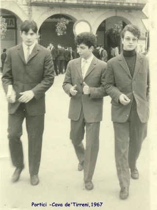 1967 Antonio Pisapia ed amici in Piazza il I maggio