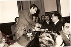 1960 circa Leopoldo Carmine premiato dalla giunta